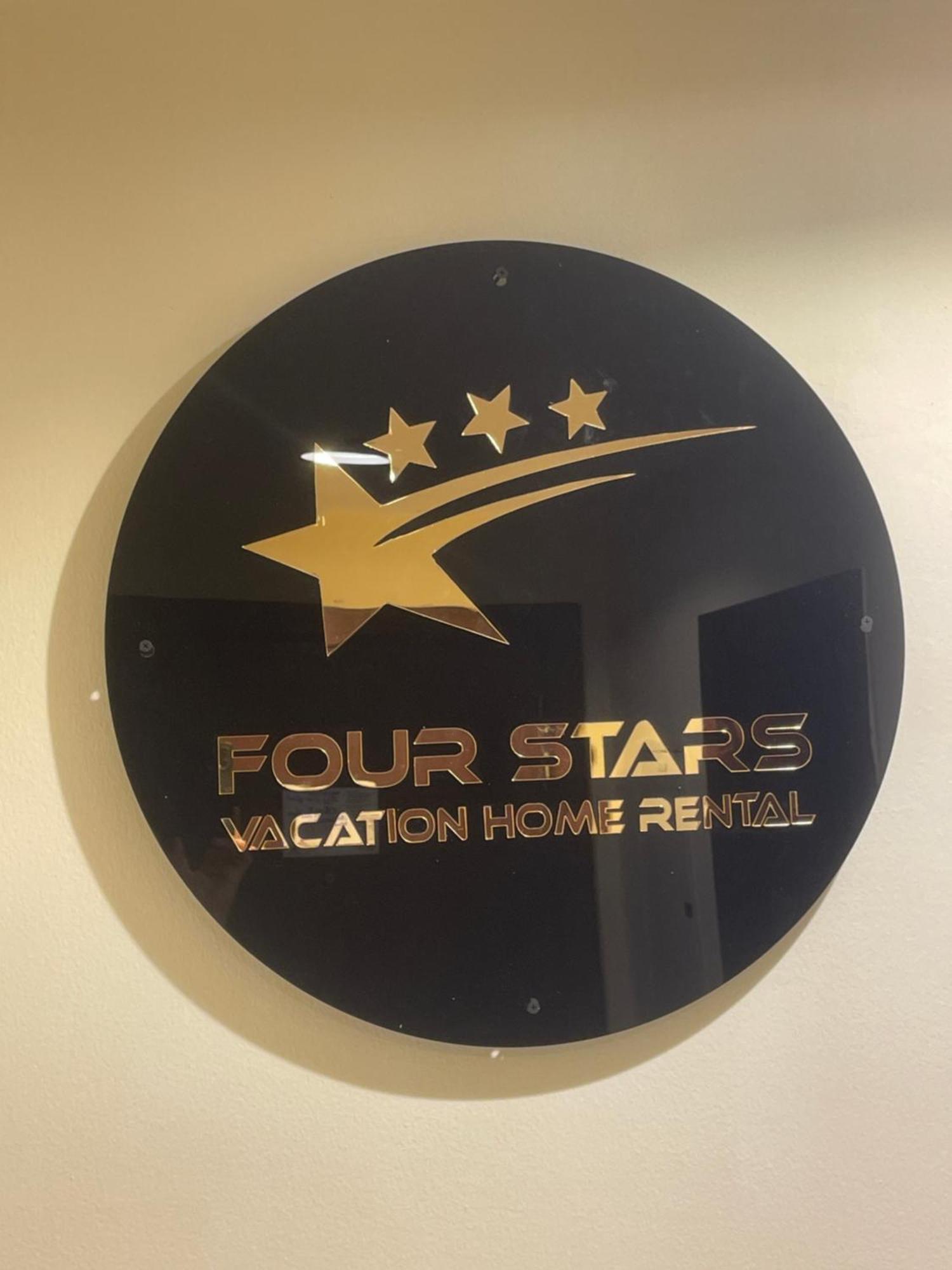 Four Stars Hostel Dubai Exterior foto